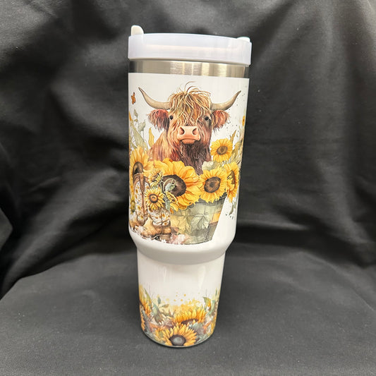 40 oz Tumbler with Handle - Higland Cow in Flowers